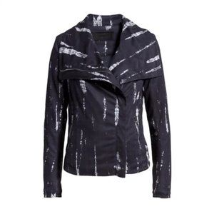 NWT BLANK NYC Vegan Suede Navy Blue & White Tie Dye Moto Jacket Size Small